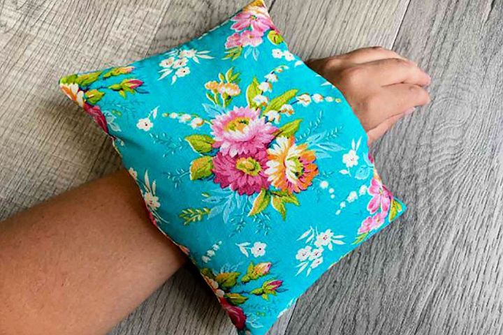 Rice Filled Heating Pad Step by Step Instructions