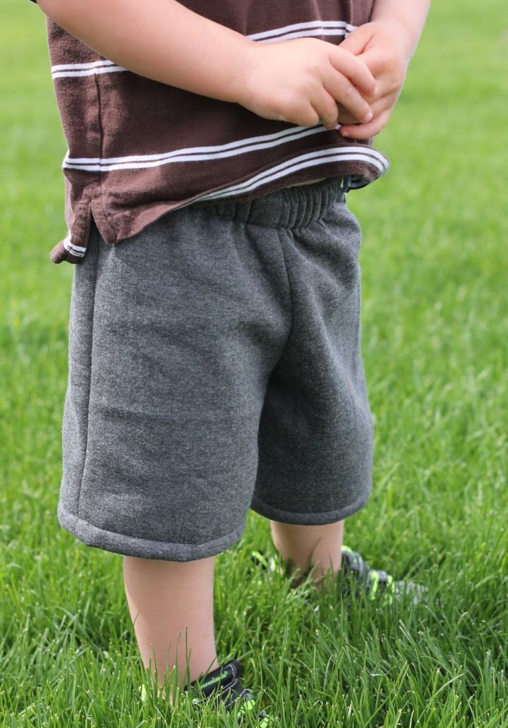 Free Kids Shorts Pattern for Summer