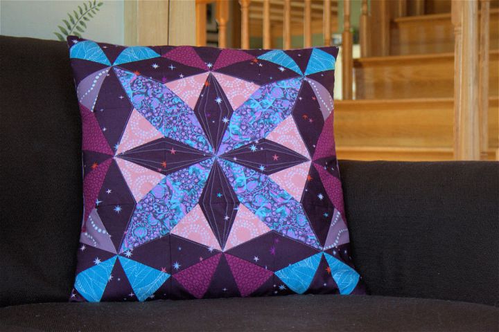 Making a Kaleidoscope Pillow with Foundation Paper Piecing