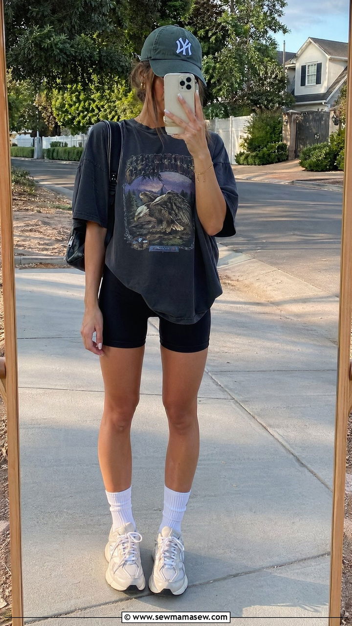 Biker Shorts And Oversized Tee Walking Outfit - 35 walking outfit ideas for women