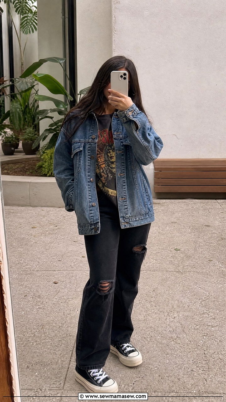Denim jacket layered over graphic tee outfit - 30 college outfits inspo