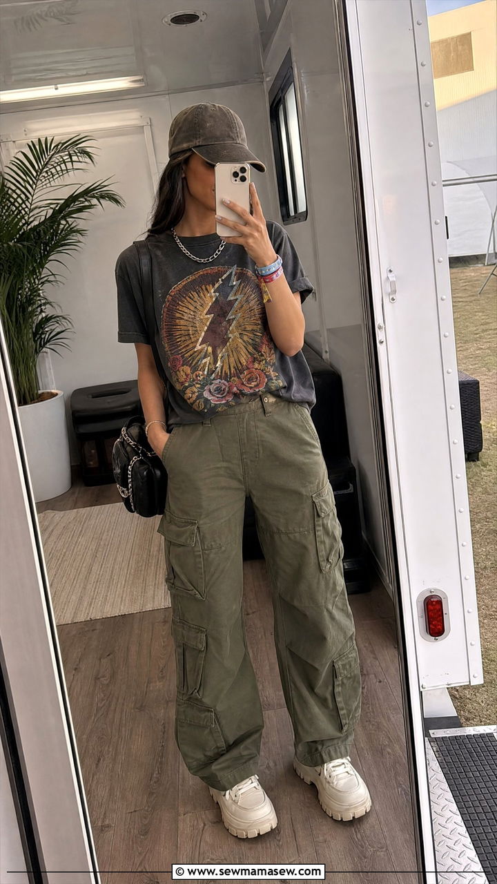 Graphic Tee And Cargo Pants Outfit - 25 Firefly Festival outfit ideas