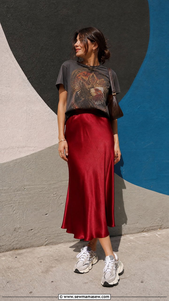 Midi Skirt And Graphic Tee Outfit - 35 how to style midi skirt
