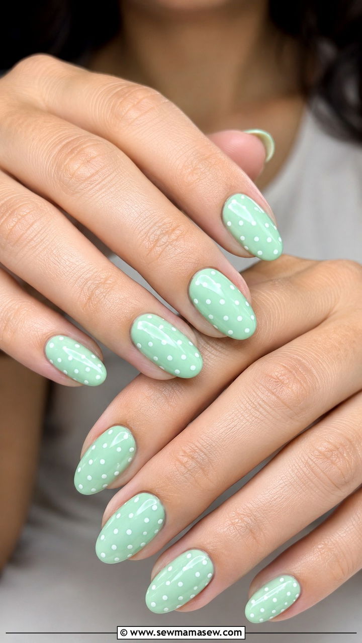 Mint Green Polka Dot Gel Nails - 50 gel polish