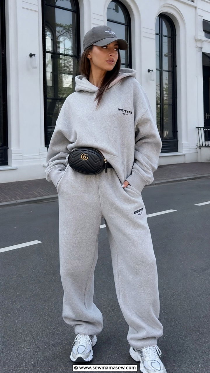 Oversized Matching Sweatsuit with Chunky Sneakers - 25 Matching sweatsuit outfit ideas