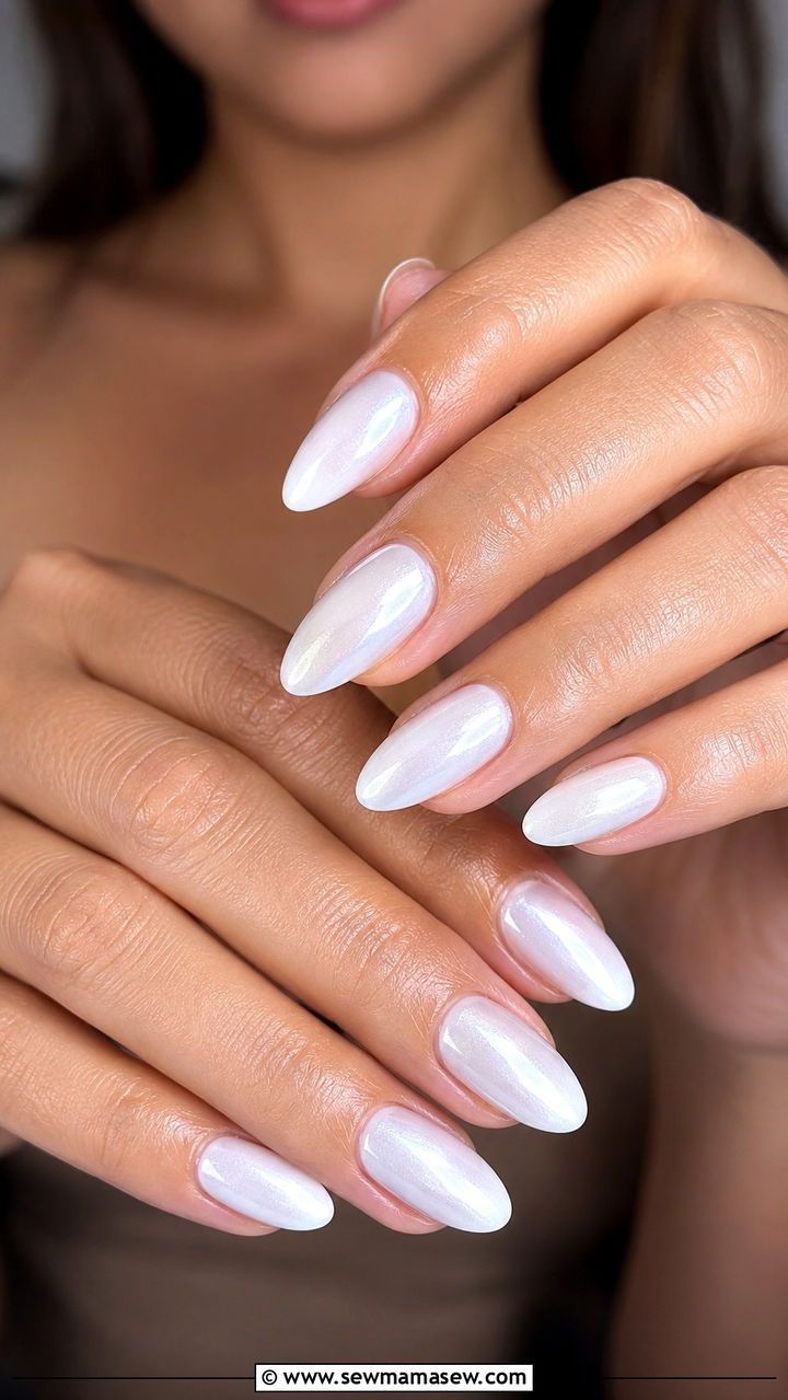 Pearl White Gel Nails - 50 gel polish