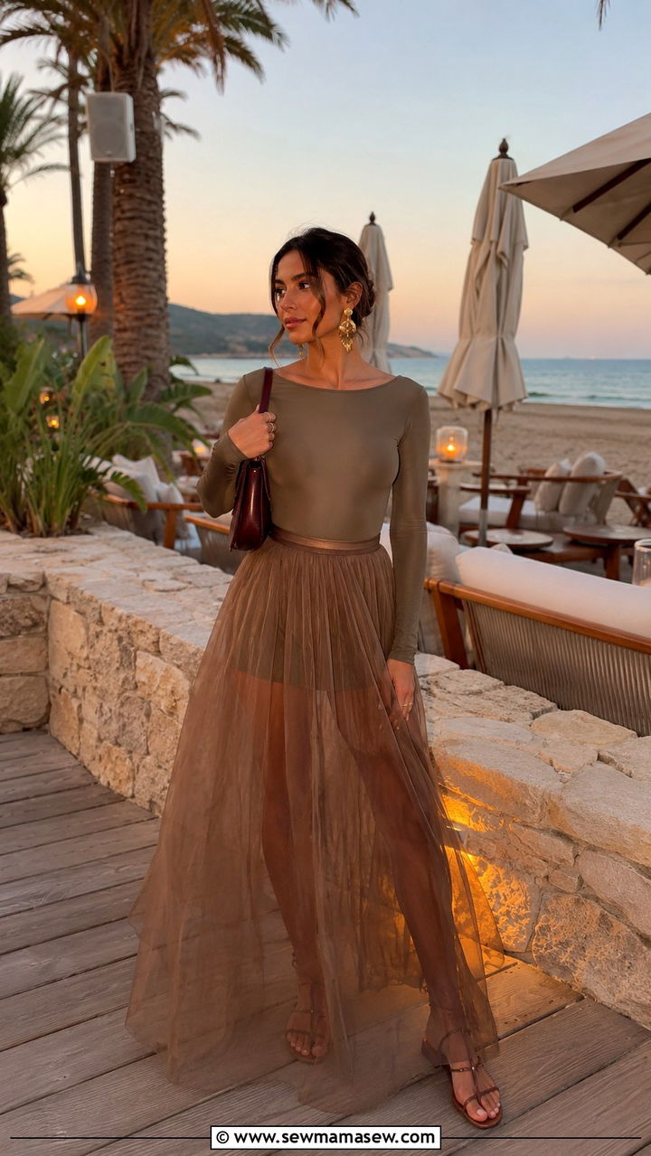 Sheer Layered Skirt With Fitted Bodysuit - 30 casual European summer outfits