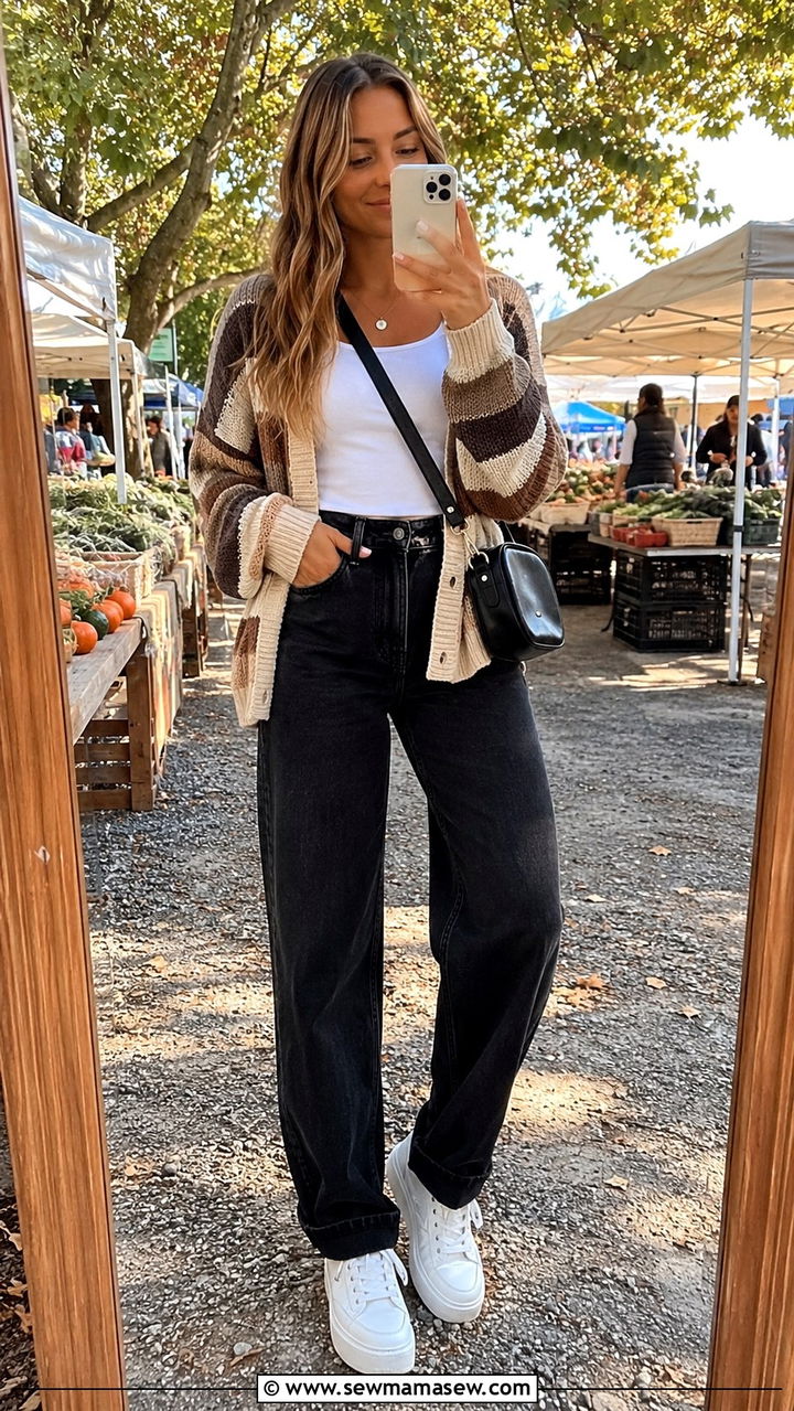 Striped Cardigan With Black Jeans And Sneakers - 25 Black jeans outfit ideas with a cardigan