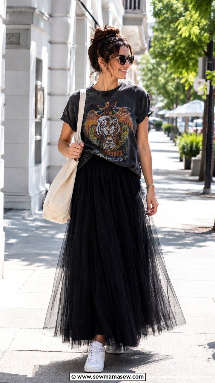 Tulle Maxi Skirt With Graphic Tee And Sneakers Outfit - 25 Tulle maxi skirt outfit ideas