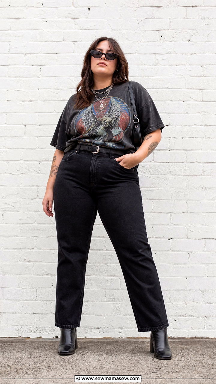 Plus Size Vintage Band Tee With Black Jeans - 20 plus size vintage tee outfit ideas
