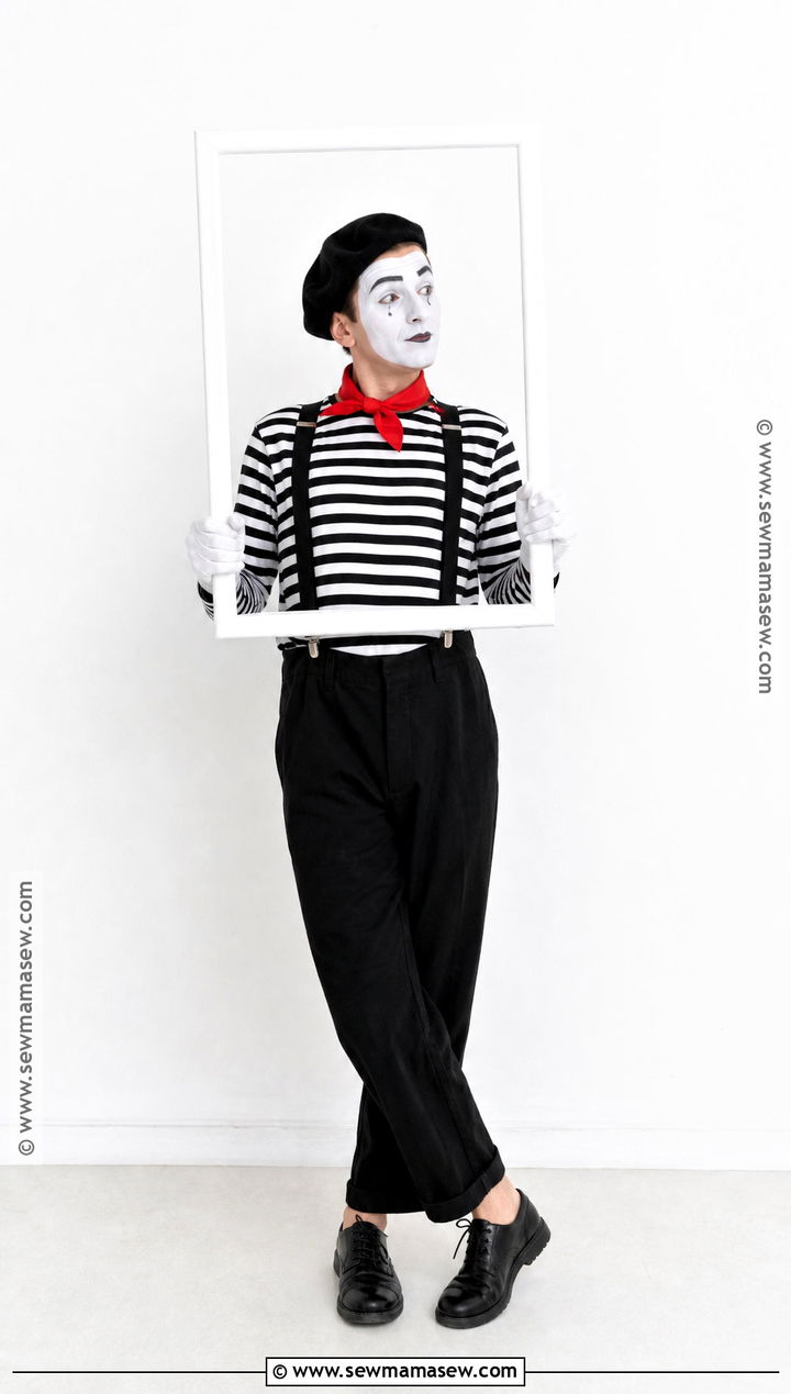 Black And White Mime Costume - 50 men halloween costumes