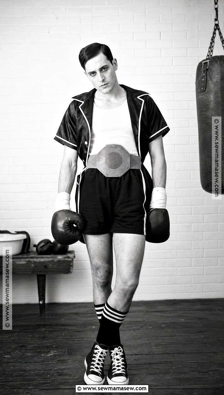 Black And White Vintage Boxing Costume - 30 Boxing Halloween Costume Ideas
