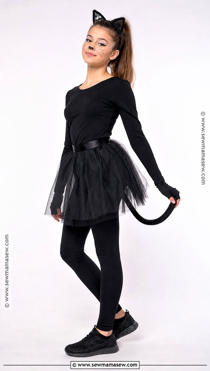 Black Cat Costume With Tulle Skirt - 30 halloween costume ideas for teenage for girls
