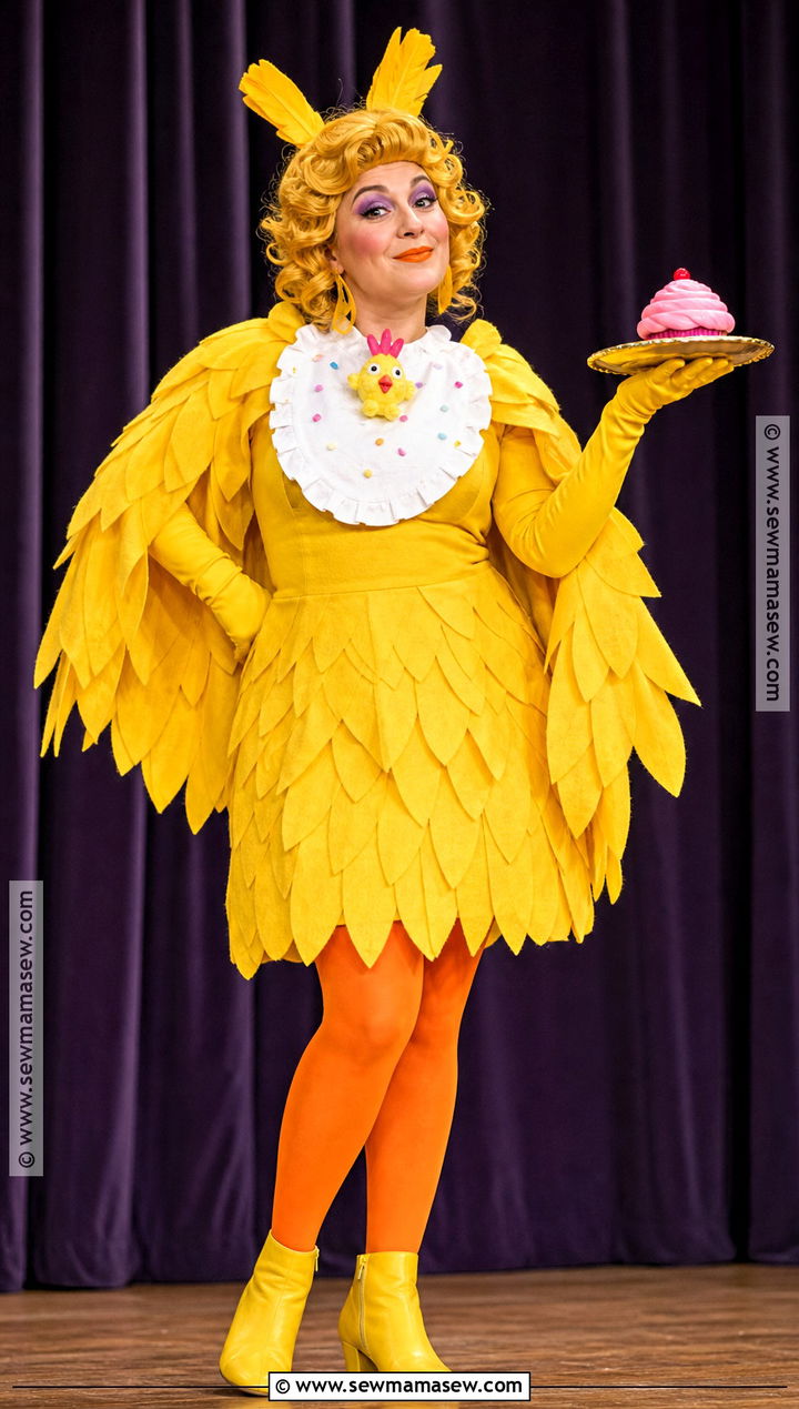 Chica Costume With Feathered Cape - 30 Chica Halloween Costume Ideas
