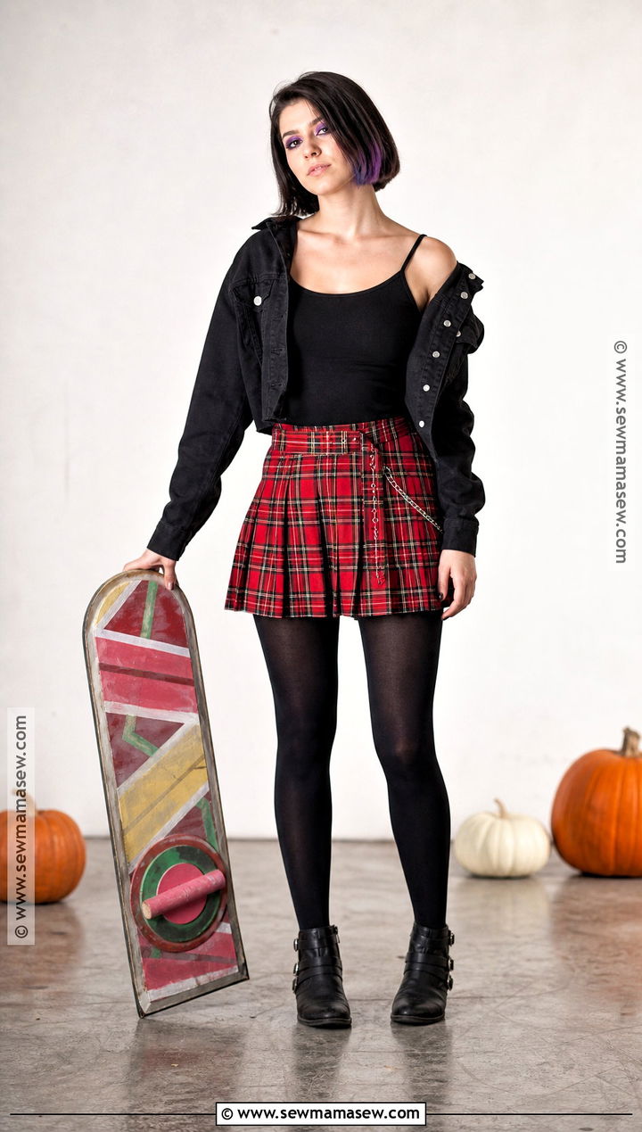 Classic Lucy Costume With Plaid Skirt - 50 subway surfers costume ideas