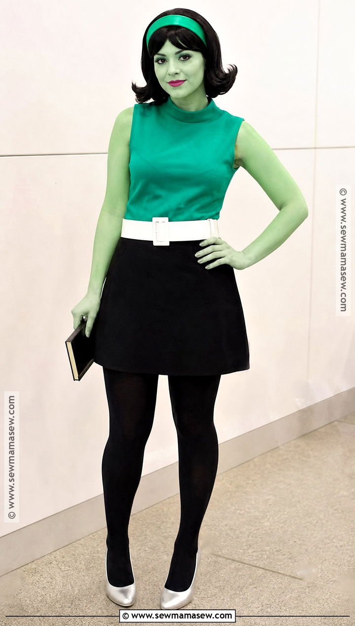 Classic Scarah Screams Costume With Green Mod Top - 30 scarah screams costume ideas
