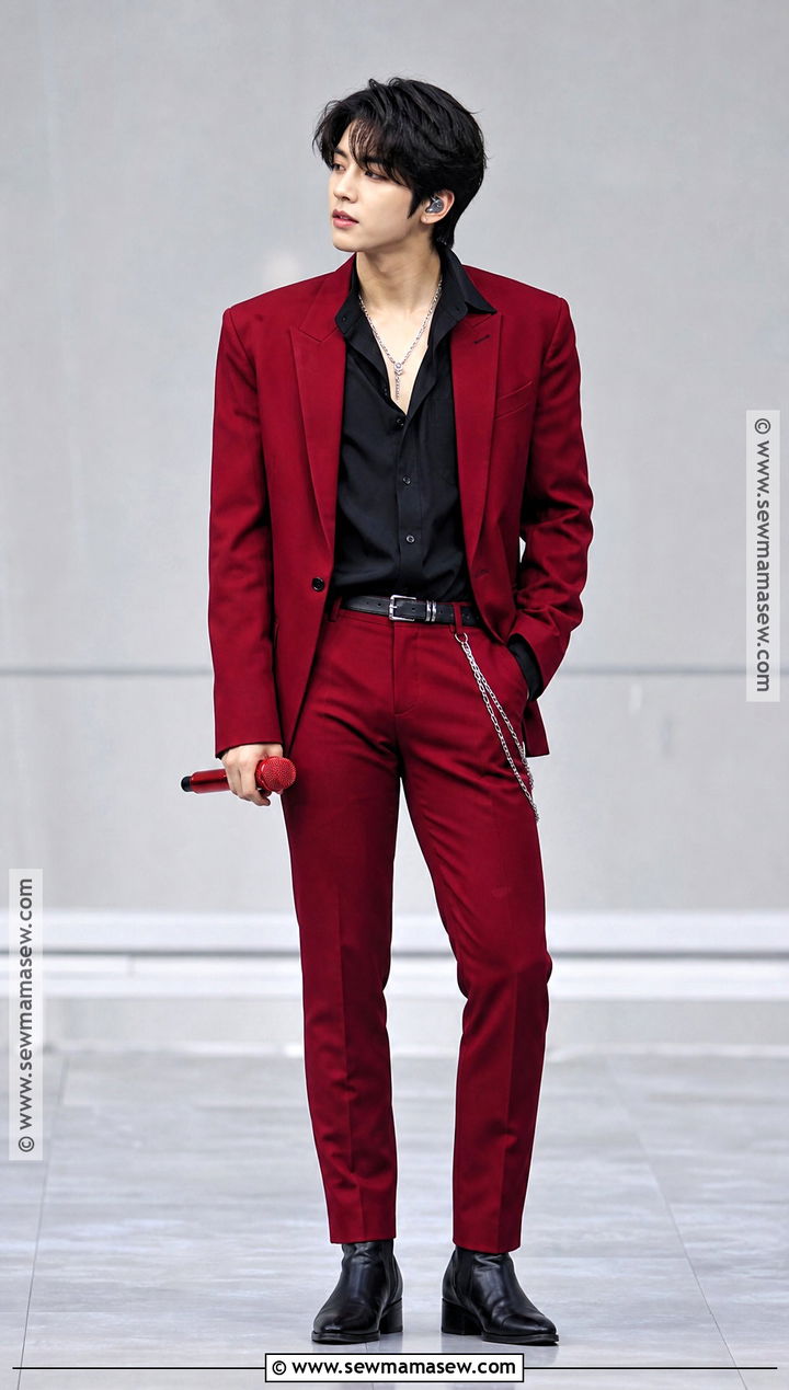 Exo Love Shot K Pop Costume - 30 K Pop Costume Ideas