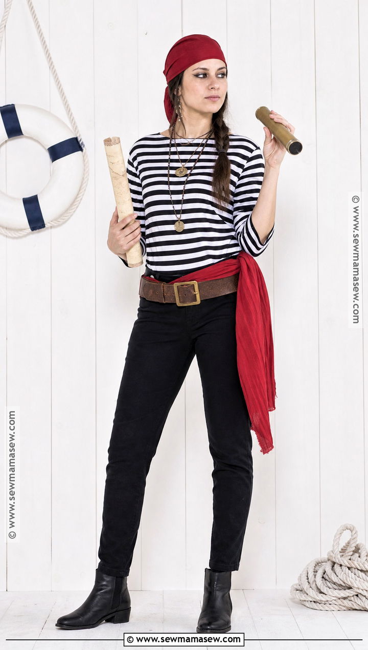 Five Minute Pirate Costume With Closet Basics - 30 last minute pirate costume ideas