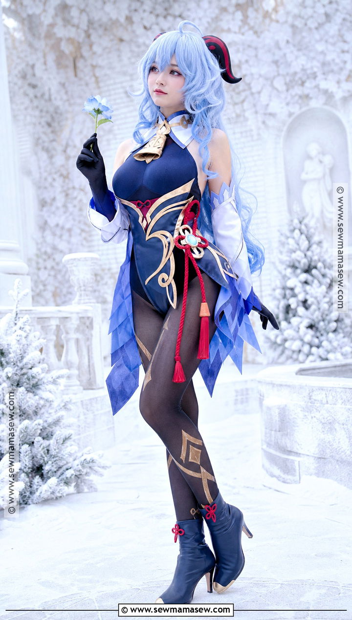 Ganyu Cosplay With Blue Bodysuit - 30 genshin cosplays
