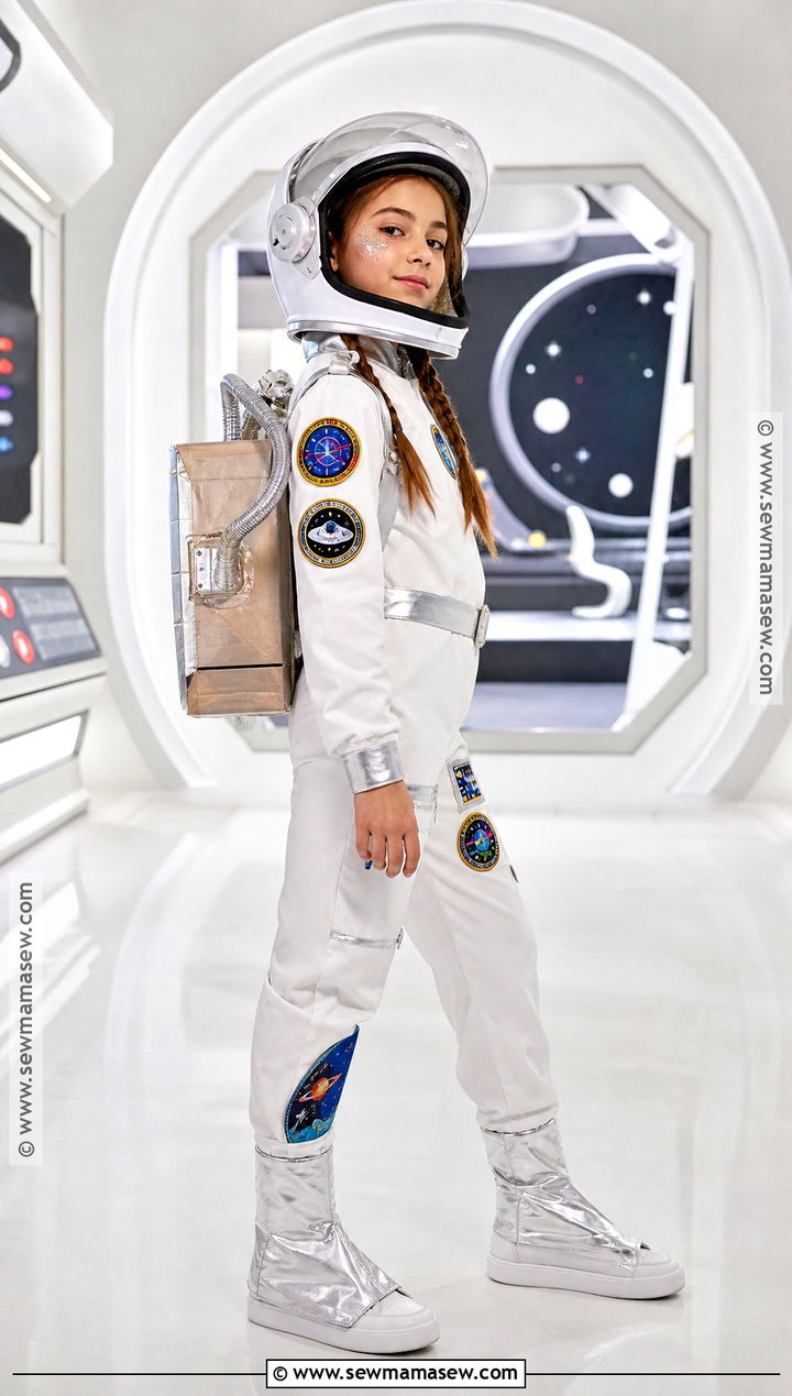 Girls Astronaut Costume With Silver Boots - 30 girls costumes