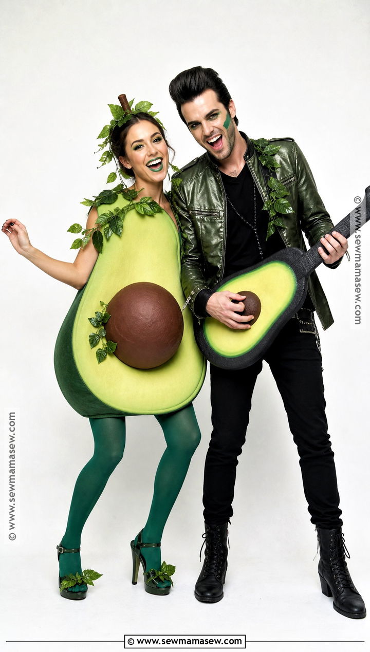 Guac and Roll Couple Costume - 50 funny costumes