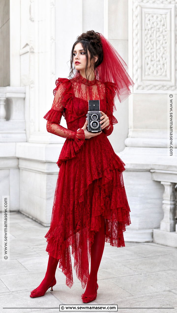 Lydia Deetz Red Dress Costume - 30 costumes for brunettes