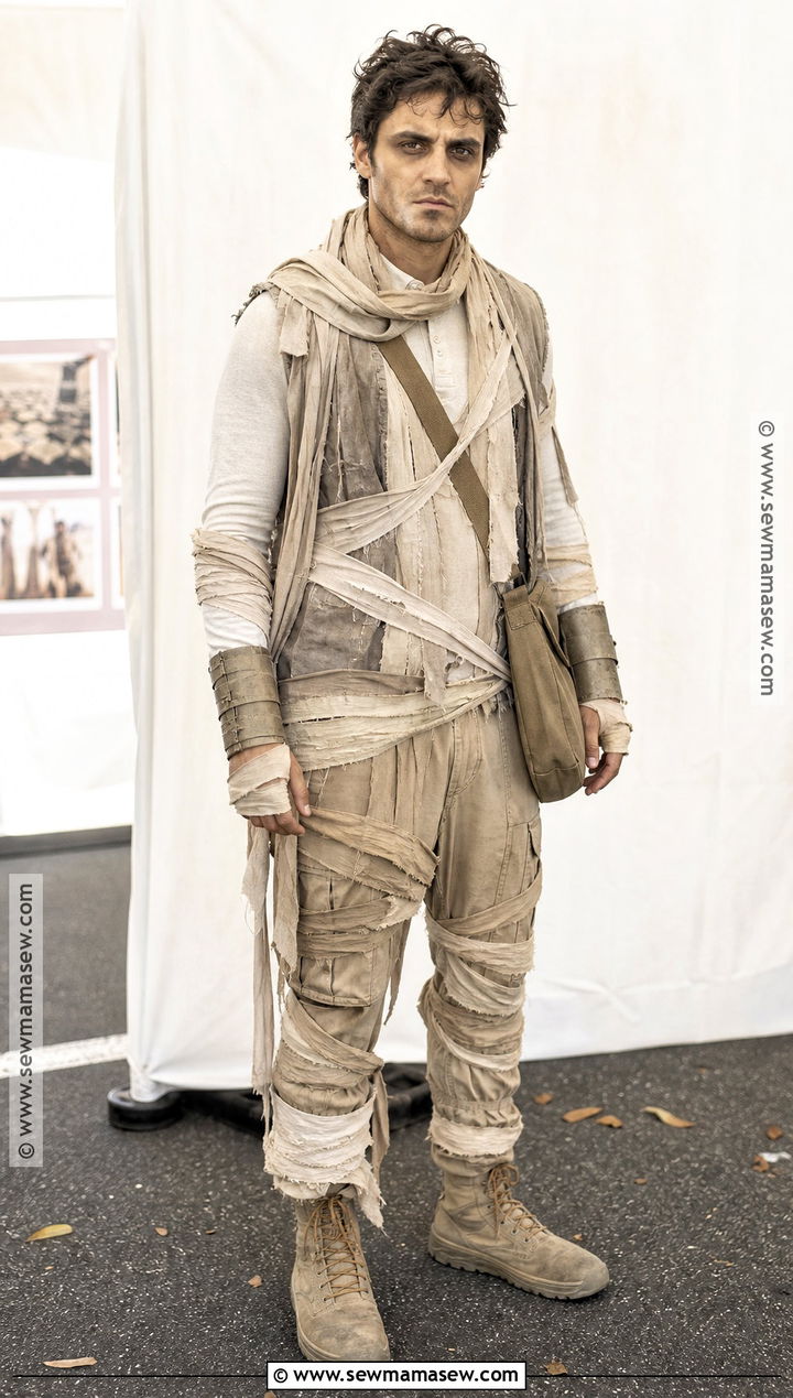 Male Mummy Costume - 40 mummy halloween costume ideas
