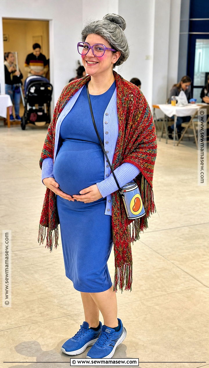 Maternity Bluey Grannies Costume - 30 bluey grannies costume ideas