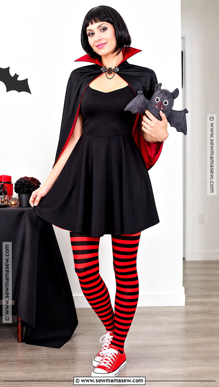 Mavis Costume With Short Black Bob - 30 halloween costumes women black hair