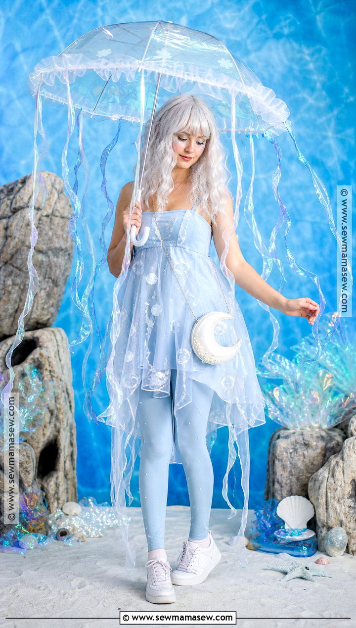 Moon Jellyfish Costume - 30 cute unique halloween costumes