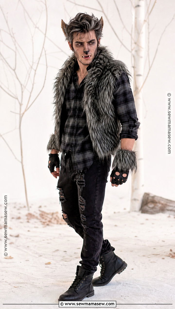 Moonlit Werewolf Costume With Faux Fur Vest - 35 dark halloween costumes