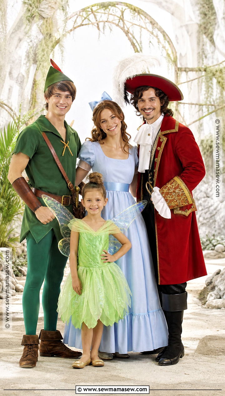 Peter Pan Family Costume - 35 family of four halloween costumes