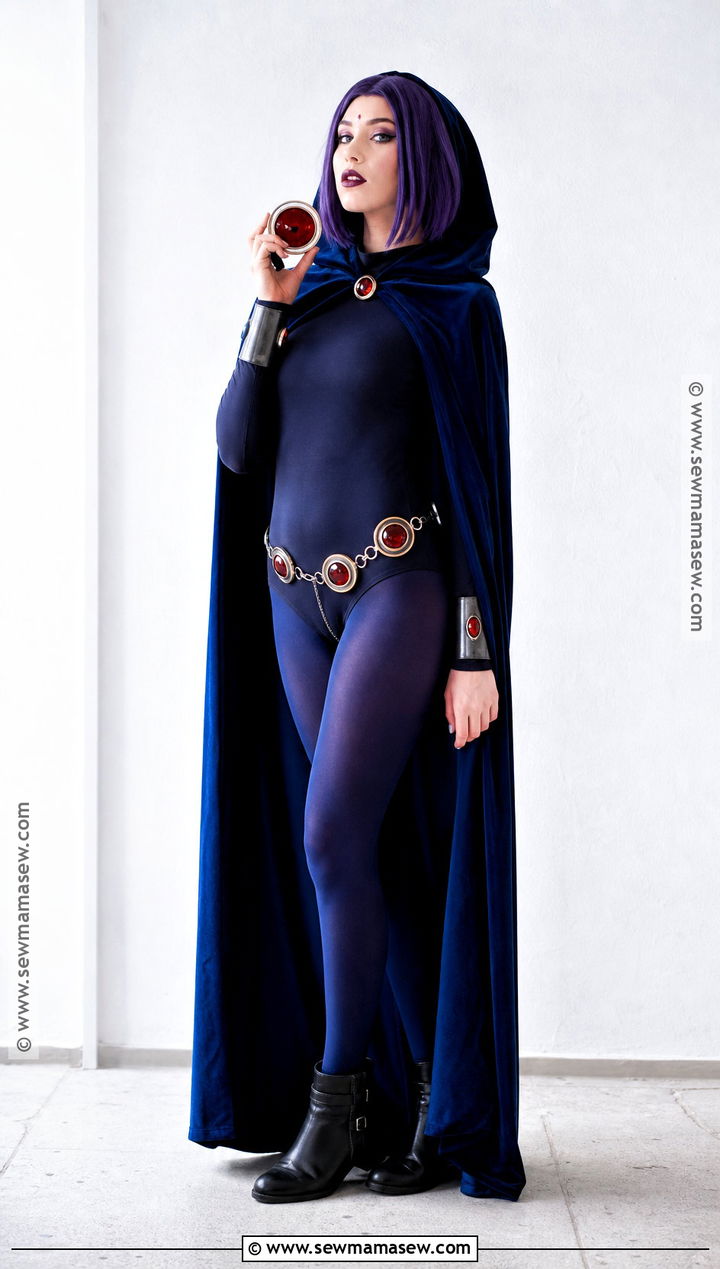 Raven Blue Cloak Costume - 30 blue costumes