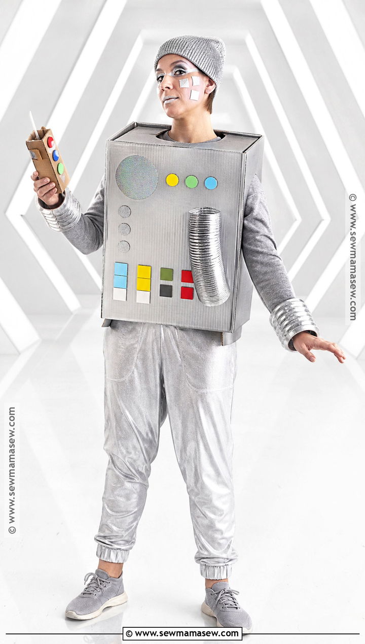 Simple Cardboard Robot Costume - 30 costume ideas simple