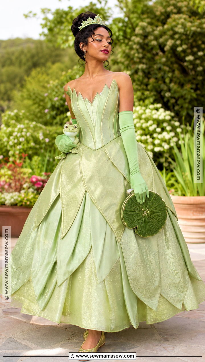 Tiana Costume With Green Gown - 30 Disney Characters Dress Up Ideas